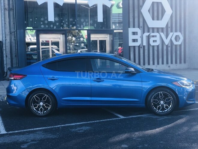Hyundai Elantra 2016, 126,218 km - 2.0 l - Bakı