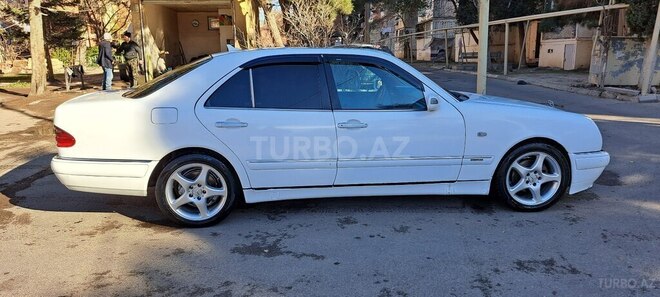 Mercedes E 220 1998, 578,000 km - 2.2 l - Bakı