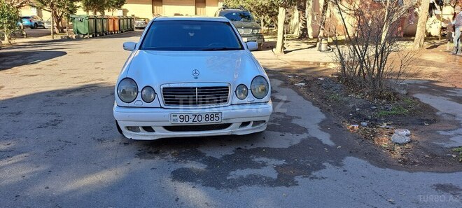 Mercedes E 220 1998, 578,000 km - 2.2 l - Bakı