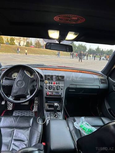 Mercedes C 200 1998, 240,000 km - 2.0 л - Qəbələ
