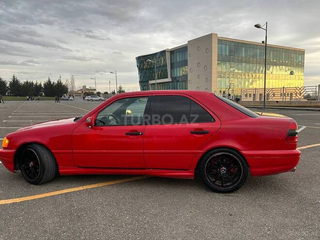 Mercedes C 200 1998, 240,000 km - 2.0 л - Qəbələ