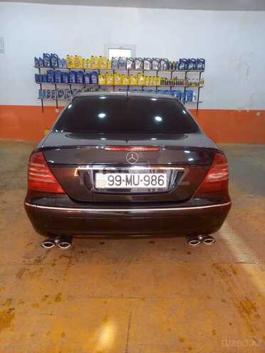 Mercedes E 240 2002, 262,000 km - 2.4 l - Qazax