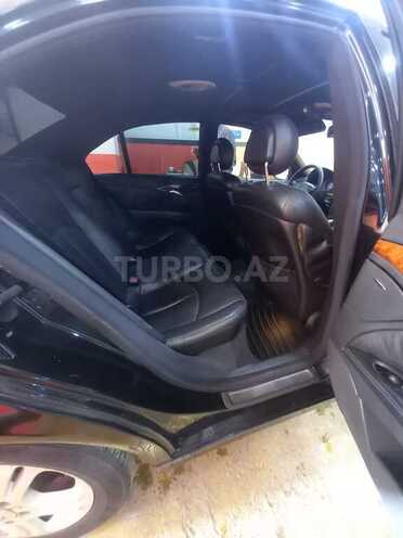 Mercedes E 240 2002, 262,000 km - 2.4 l - Qazax