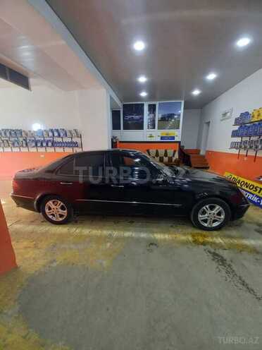 Mercedes E 240 2002, 262,000 km - 2.4 l - Qazax