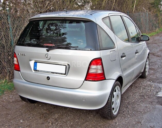 Mercedes A 140 2015, 25,000 km - 1.6 л - Bakı