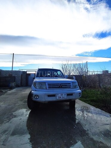 Mitsubishi Pajero io 1999, 243,389 km - 1.8 l - Bakı