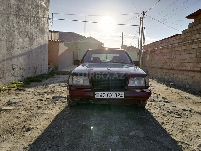Mercedes E 250 1988, 22,222 km - 2.5 л - Sumqayıt