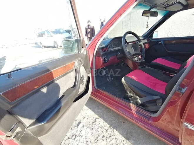 Mercedes E 250 1988, 22,222 km - 2.5 л - Sumqayıt