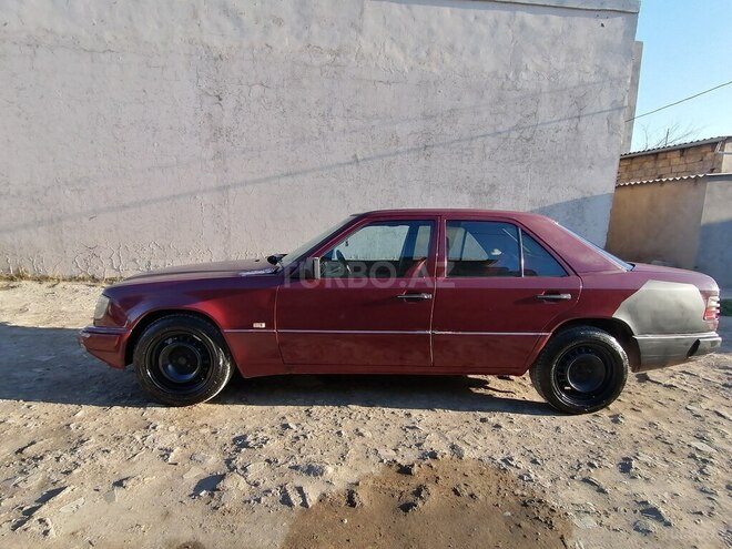 Mercedes E 250 1988, 22,222 km - 2.5 л - Sumqayıt