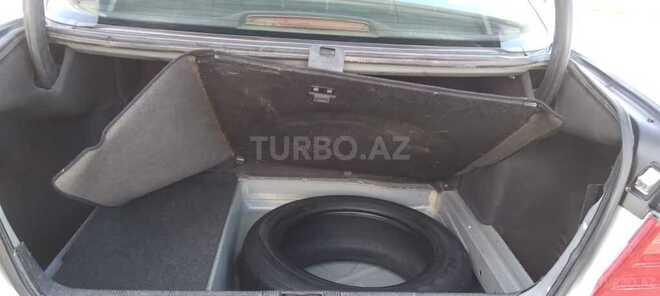 Mercedes E 240 1999, 290,000 km - 2.4 l - Bakı