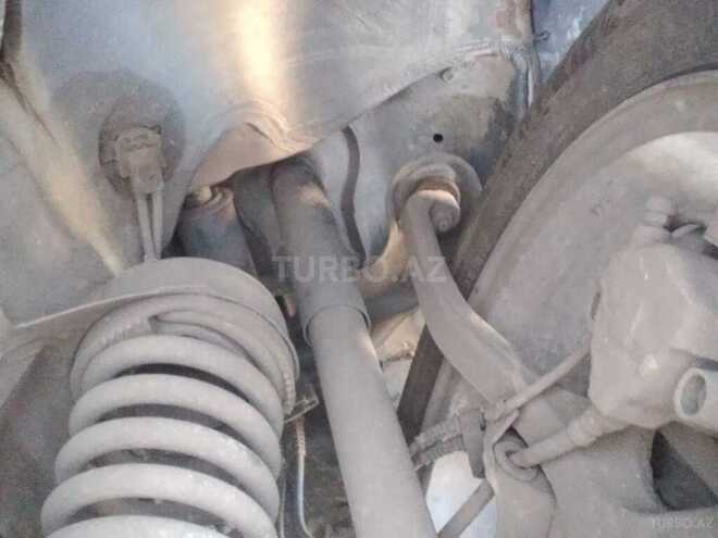 Mercedes E 240 1999, 290,000 km - 2.4 l - Bakı