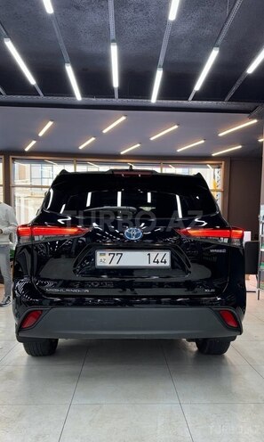 Toyota Highlander 2021, 20,500 km - 2.5 l - Bakı