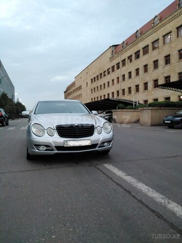 Mercedes E 220 2004, 410,000 km - 2.2 l - Bakı