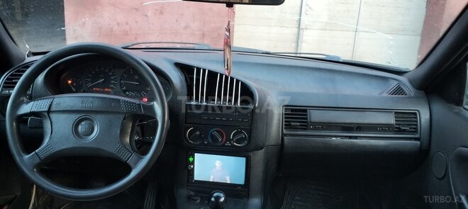 BMW 318 1994, 354,123 km - 1.8 л - Bakı