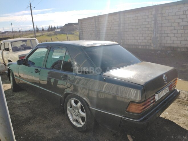 Mercedes 190 1990, 256,800 km - 2.0 l - Cəlilabad