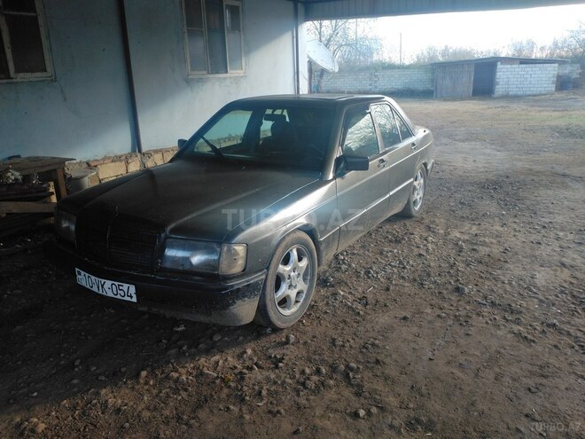 Mercedes 190 1990, 256,800 km - 2.0 l - Cəlilabad
