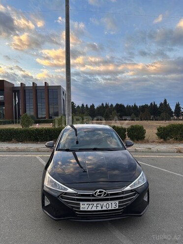 Hyundai Elantra 2019, 112,654 km - 2.0 l - Şəmkir
