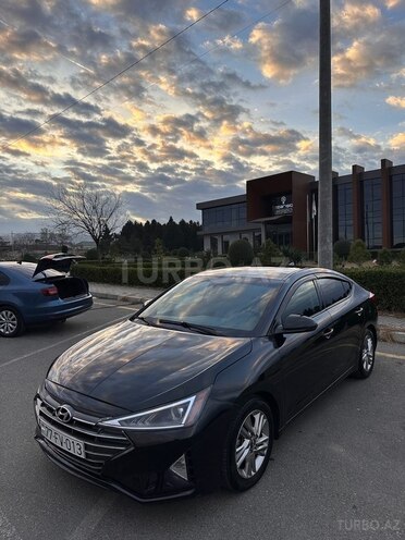 Hyundai Elantra 2019, 112,654 km - 2.0 l - Şəmkir
