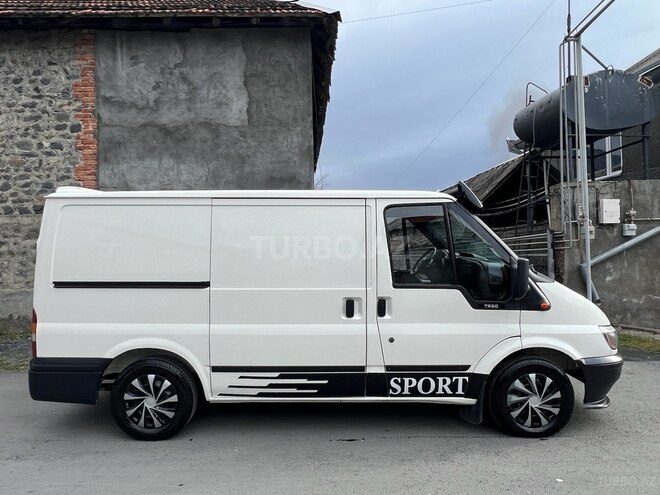 Ford Transit 2001, 367,000 km - 2.0 l - Zaqatala