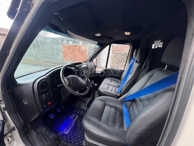 Ford Transit 2001, 367,000 km - 2.0 l - Zaqatala