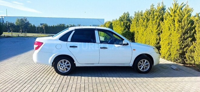 LADA (VAZ) Granta 2013, 276,322 km - 1.6 l - Bakı