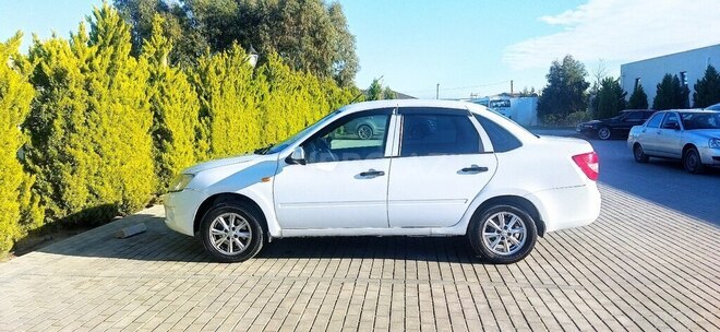 LADA (VAZ) Granta 2013, 276,322 km - 1.6 l - Bakı