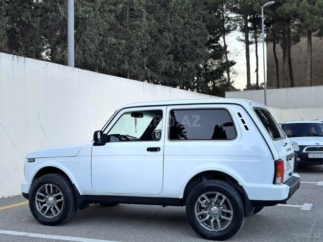 LADA (VAZ) Niva 2015, 119,000 km - 1.7 л - Sumqayıt