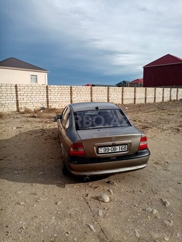 Opel Vectra 1996, 285,000 km - 1.8 l - Sumqayıt