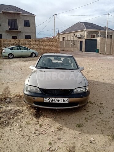 Opel Vectra 1996, 285,000 km - 1.8 l - Sumqayıt