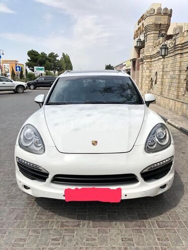 Porsche Cayenne 2011, 141,112 km - 3.6 l - Bakı