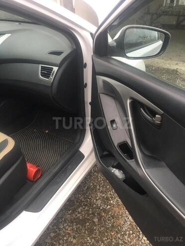 Hyundai Elantra 2013, 149,200 km - 1.8 л - Qax