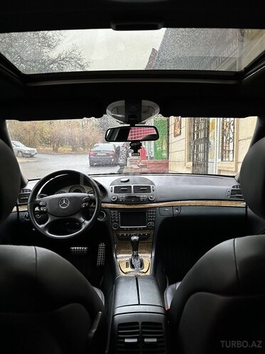 Mercedes E 280 2006, 335,000 km - 3.0 l - Bakı