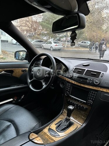 Mercedes E 280 2006, 335,000 km - 3.0 l - Bakı