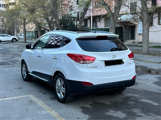 Hyundai ix35 2013, 145,500 km - 2.0 l - Bakı