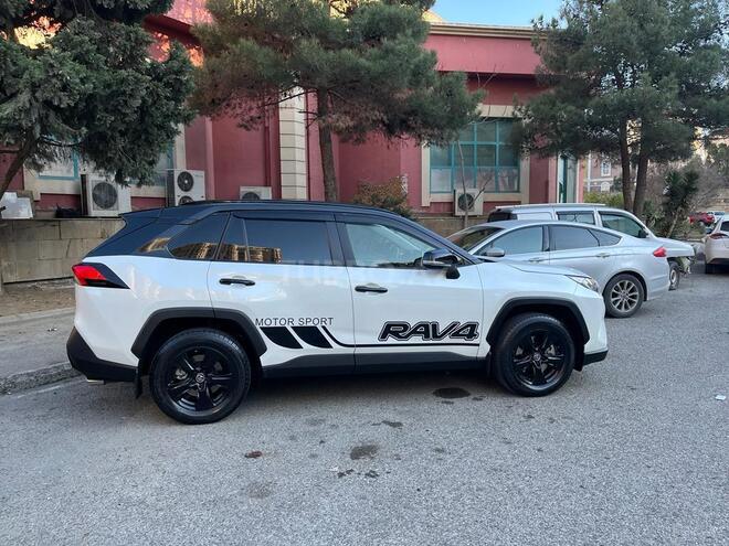Toyota RAV4 2019, 140,000 km - 2.0 l - Bakı