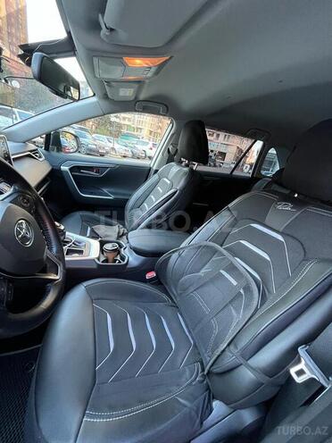 Toyota RAV4 2019, 140,000 km - 2.0 l - Bakı
