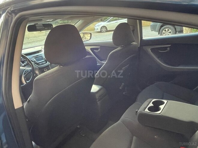 Hyundai Elantra 2015, 62,800 km - 1.8 l - Bakı