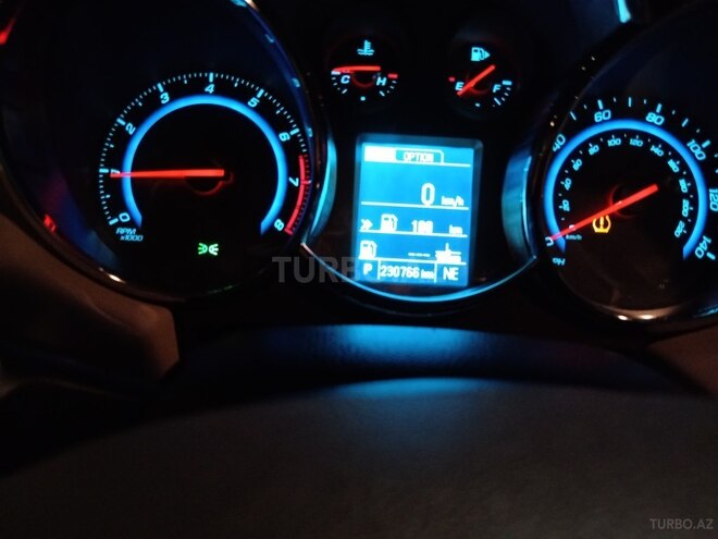 Chevrolet Cruze 2015, 230,766 km - 1.4 l - Şirvan