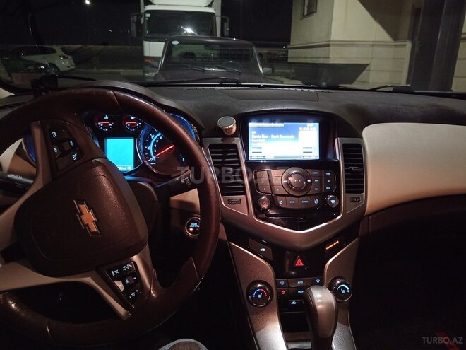 Chevrolet Cruze 2015, 230,766 km - 1.4 l - Şirvan