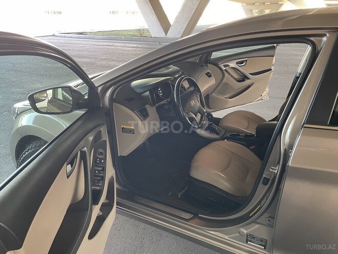 Hyundai Elantra 2014, 240,310 km - 1.8 l - Bakı