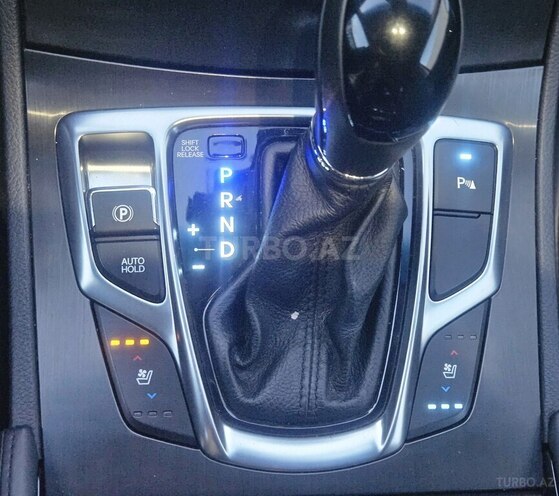 Hyundai Grandeur 2015, 147,000 km - 2.2 l - Bakı