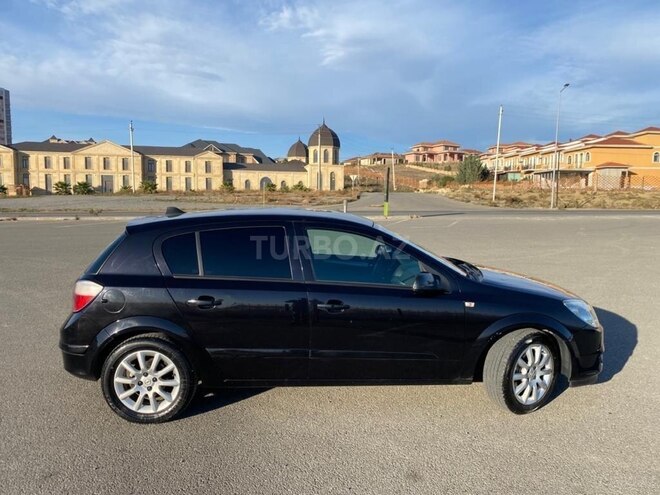 Opel Astra 2005, 173,000 km - 1.4 l - Bakı