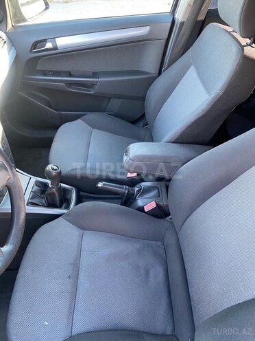 Opel Astra 2005, 173,000 km - 1.4 l - Bakı