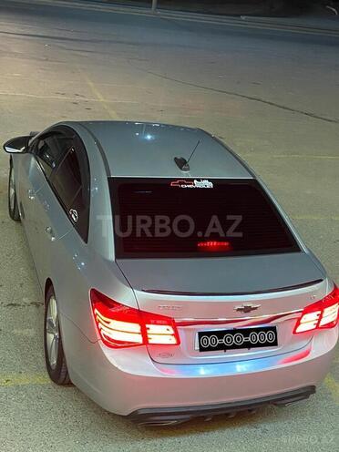 Chevrolet Cruze 2015, 241,401 km - 1.4 l - Bakı