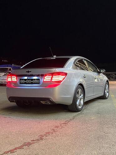 Chevrolet Cruze 2015, 241,401 km - 1.4 l - Bakı