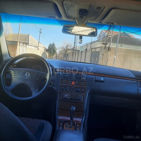 Mercedes E 230 2000, 444,500 km - 2.3 l - Bakı