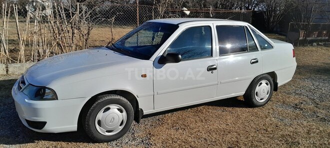 Daewoo Nexia 2009, 283,550 km - 1.5 л - Yevlax