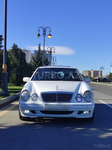 Mercedes E 320 2000, 390,000 km - 3.2 l - Bakı