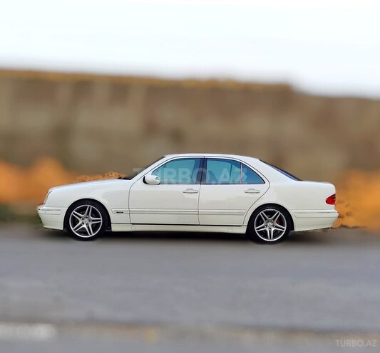 Mercedes E 320 2000, 390,000 km - 3.2 l - Bakı