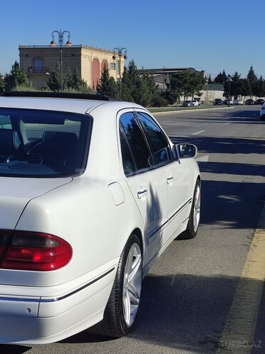 Mercedes E 320 2000, 390,000 km - 3.2 l - Bakı
